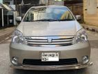 Toyota Raum G 2005
