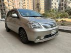 Toyota Raum G PKG 2004