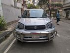 Toyota RAV4 2004