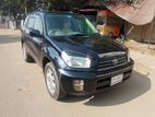 Toyota RAV4 j 2003