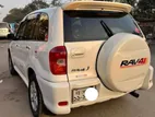 Toyota RAV4 J PACKAGE 2004