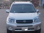 Toyota RAV4 silver 2005