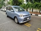 Toyota Sienta 7 Seat Super Fresh 2013