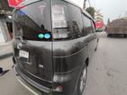 Toyota Sienta 7 siter 2012