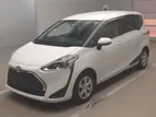 Toyota Sienta G package Hybrid 2021