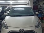 Toyota Sienta G PEARL COLOR 2020