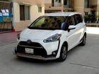 Toyota Sienta Hybrid 7 Seat 2017