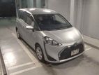 Toyota Sienta HYBRID x 2020