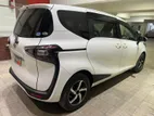Toyota Sienta push start 2015