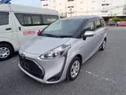 Toyota Sienta S 2020