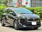 Toyota Sienta z 2017