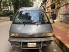 Toyota Small Bus 1992