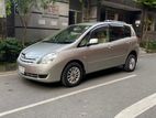 Toyota Spacio 2003
