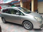 Toyota Spacio . 2004