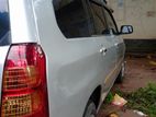 Toyota Succeed . 2004