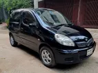 Toyota সুপার ফ্রেস 2004