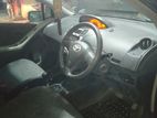 Toyota Vitz 2010