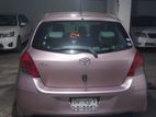 Toyota Vitz 2010