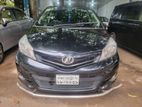 Toyota Vitz 2012