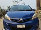 Toyota Vitz . 2012