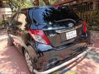 Toyota Vitz G PUSH 1.3L 2011