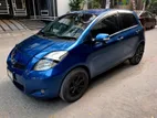 Toyota Vitz ℅ফ্যামিলি ব্যবহারিত 2009