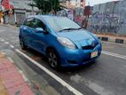 Toyota Vitz SUPER FRESH-1300 CC 2009