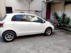 Toyota Vitz white 2009