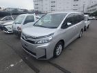 Toyota Voxy 2 door auto hybrid 2019