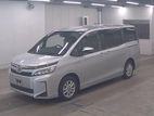 Toyota Voxy 2019