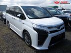 Toyota Voxy 3.5ZS KIRAMEKI PEARL 2019