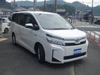 Toyota Voxy Hybrid 2 Door power 2019