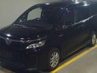 Toyota Voxy HYBRID 2019