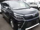 Toyota Voxy Hybrid 2019