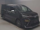 Toyota Voxy HYBRID 2020