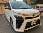 Toyota Voxy Hybrid 2021