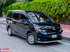Toyota Voxy Hybrid Mica-Blue 2016