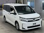 Toyota Voxy Hybrid -READY STOCK 2019