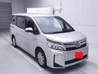 Toyota Voxy Hybrid X 2020