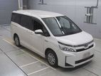 Toyota Voxy Hybrid X 2020