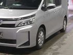 Toyota Voxy Hybrid X 2020