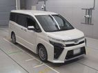 Toyota Voxy Hybrid ZS Kerameki 2020