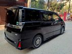 Toyota Voxy @ KIRAMIKU 2020
