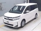 Toyota Voxy NON HYBRID X 2020