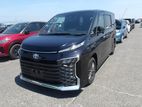 Toyota Voxy S-G PKG HYB 2023