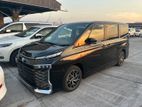 Toyota Voxy S-Z 4.5 BLACK 2022