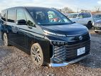 Toyota Voxy S-Z Hybrid 2023