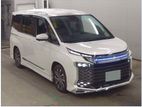 Toyota Voxy S-Z HYBRID 5 POINT 2023