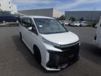 Toyota Voxy S-Z Hybrid A/P 4.5 2023