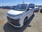 Toyota Voxy S-Z NEW SHAPE PEARL 2022